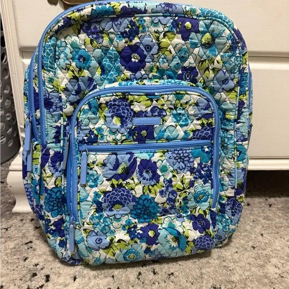 Vera Bradley | Bags | Vera Bradley Blue And Green Floral  display picture 3